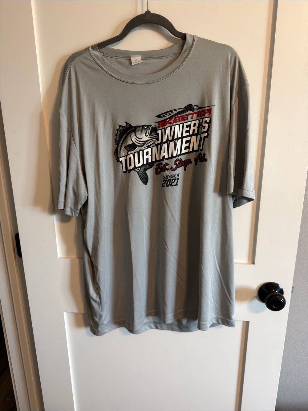 Sport-Tek Men's Light Gray Owner's Tournament Graphic Tee